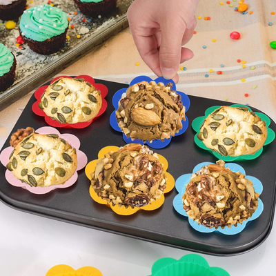 Un buen precio. Silicón cuadrado inofensivo que cuece el artículo de Tray Cake Pan Anti Slip en línea