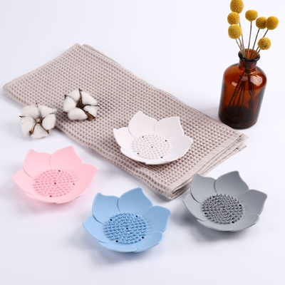 Un buen precio. La forma de la flor del jabón de silicona ahorro fácil de secar para el mostrador / bañera en línea