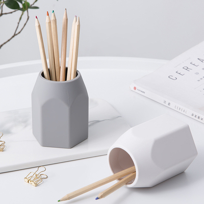Teniente de lápiz de silicona resistente al agua para escritorio organizador de maquillaje minimalista moderno simple
