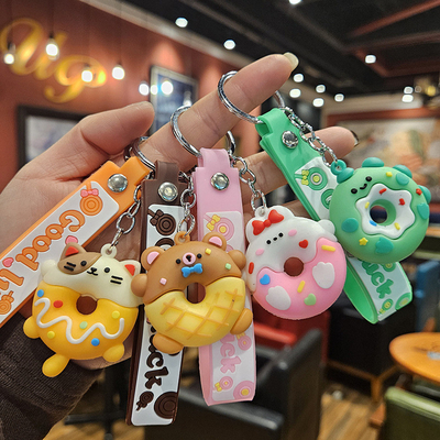 Chicas lindas llavero de silicona con diseño de dibujos animados Flexible y duradero