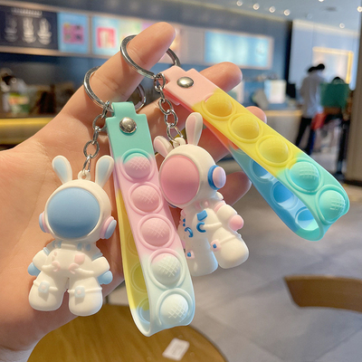 Cartoon Astronauta Espacial llavero lindos llaveros para llaves de coche bolso mochila regalo para niños