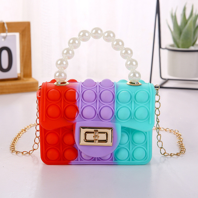 Un buen precio. Mini Bolso Para Niñas Pequeñas Crossbody Hermosas Princesa Bolsos de hombro Bolso Pequeña Niña Regalo de Navidad en línea